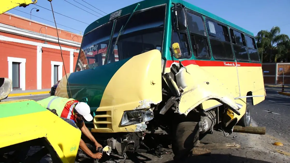 IMPACTO MICROBUS